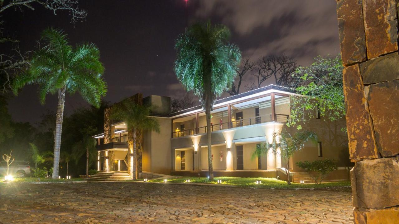 Pirayu Hotel & Resort Puerto Iguazú Exterior foto